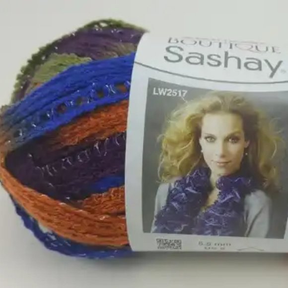 Artisan Handcrafted Ruffled Crochet / Knit Scarf - Picture 8 of 17